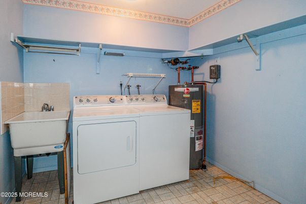 Interior, Utility Closets, Washer