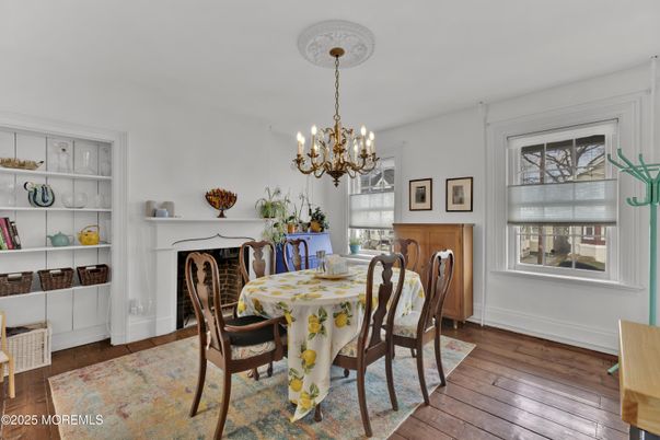 Chandelier, Dining room, Fireplace, Interior, Wood Texture Flooring