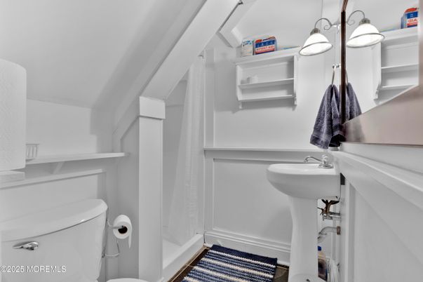 Bathroom, Interior, Pendant Lights