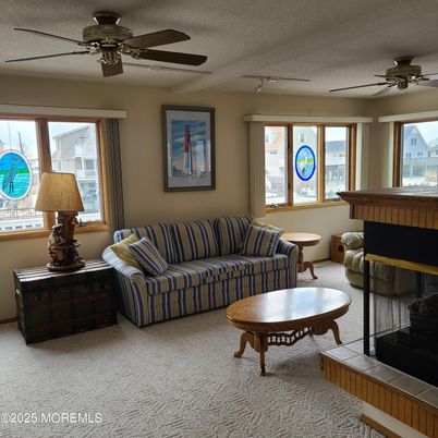 Fireplace, Interior, Living room