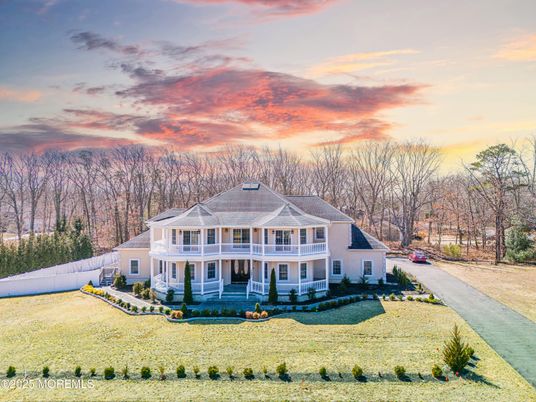 Backyard, Exterior, Facade, Georgian