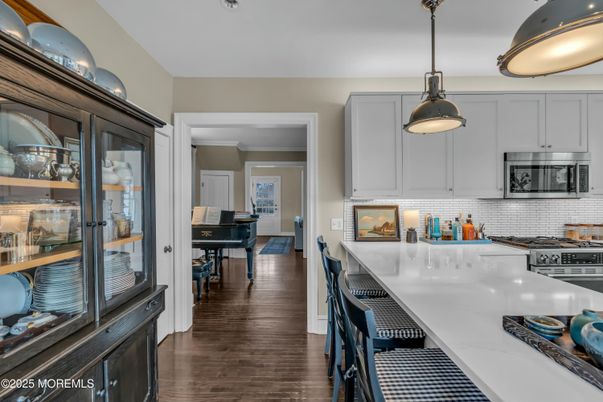 Interior, Kitchen, Pendant Lights, Piano, Wood Texture Flooring