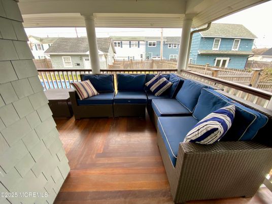 Exterior, Living room, Water, Wood Texture Flooring