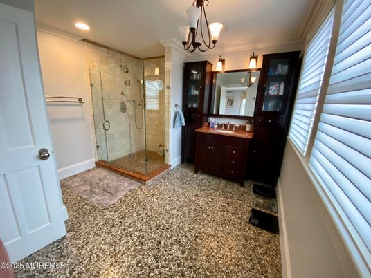 Bathroom, Glass Shower, Interior, Pendant Lights, Recessed Lighting