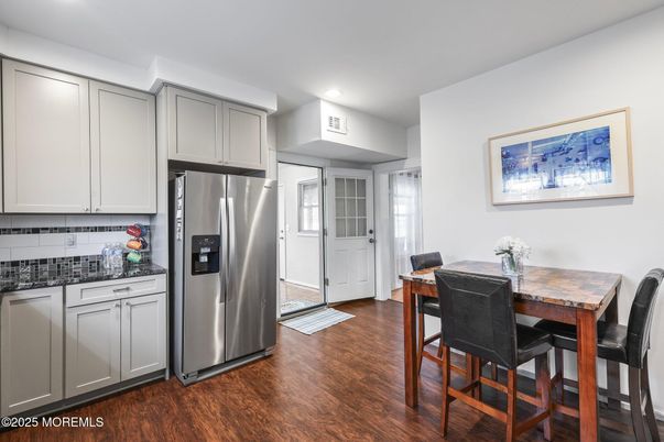 Dining room, Interior, Kitchen, Recessed Lighting, Stainless Steel Appliances, Wood Texture Flooring