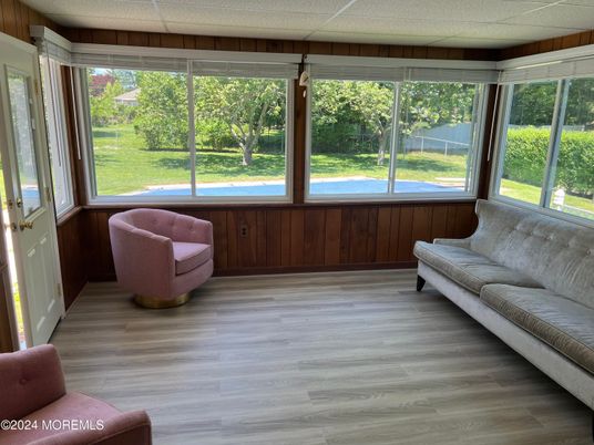 Interior, Sun Room, Wood Texture Flooring