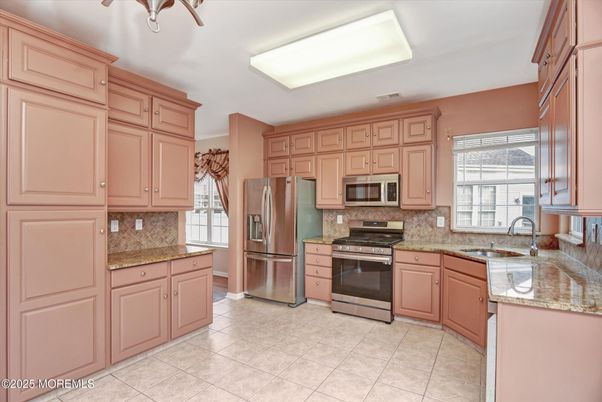 Interior, Kitchen, Stainless Steel Appliances