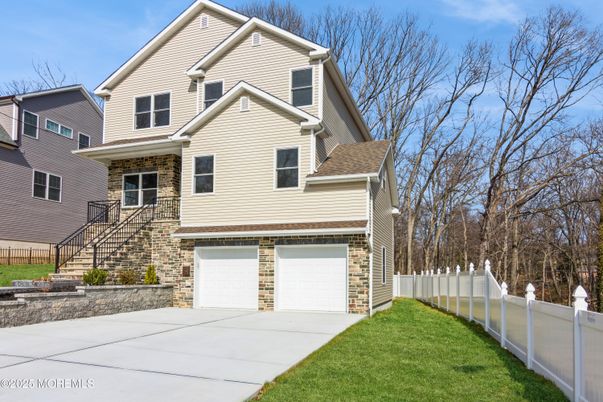 Attached, Exterior, Facade, Brick Facade, Farmhouse