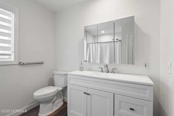 Bathroom, Interior, Recessed Lighting, Wood Texture Flooring
