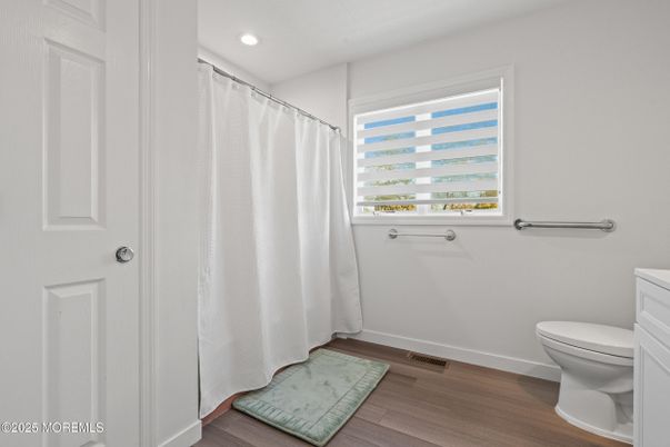 Bathroom, Interior, Recessed Lighting, Wood Texture Flooring