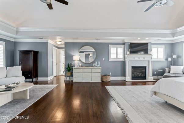 Bedroom, Fireplace, Interior, Recessed Lighting, Wood Texture Flooring