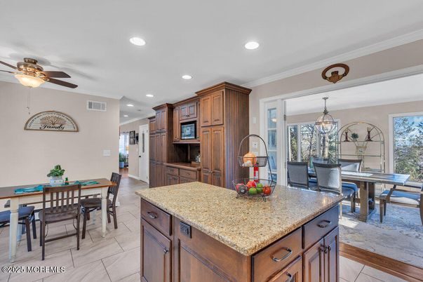 Chandelier, Dining room, Interior, Kitchen, Recessed Lighting