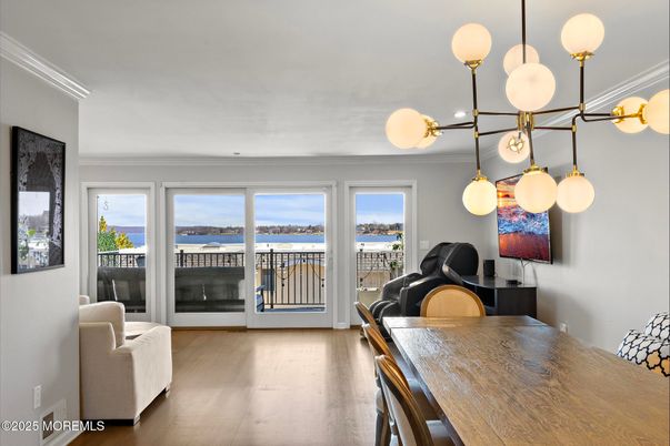 Dining room, Interior, Pendant Lights, Water, Wood Texture Flooring