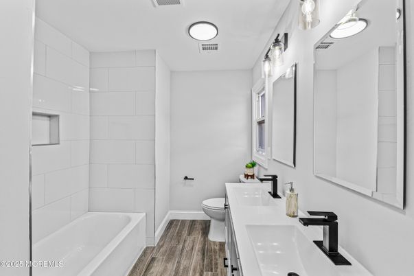 Bathroom, Dual Sink Vanities, Interior, Wood Texture Flooring