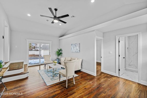 Interior, Living room, Marble, Recessed Lighting, Wood Texture Flooring