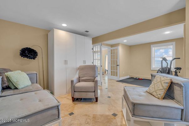 Fitness Equipment, Interior, Recessed Lighting