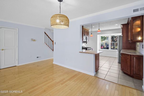 Interior, Kitchen, Pendant Lights, Wood Texture Flooring