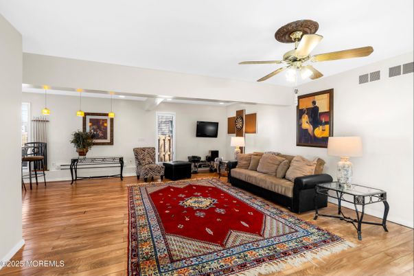 Interior, Living room, Pendant Lights, Wood Texture Flooring