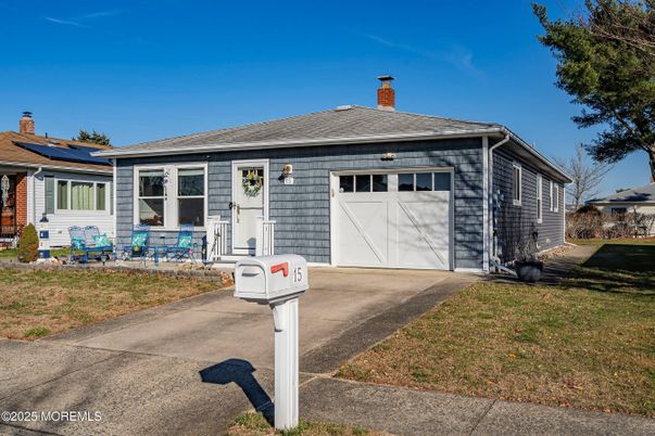 Attached, Exterior, Facade, Solar Panels, Ranch