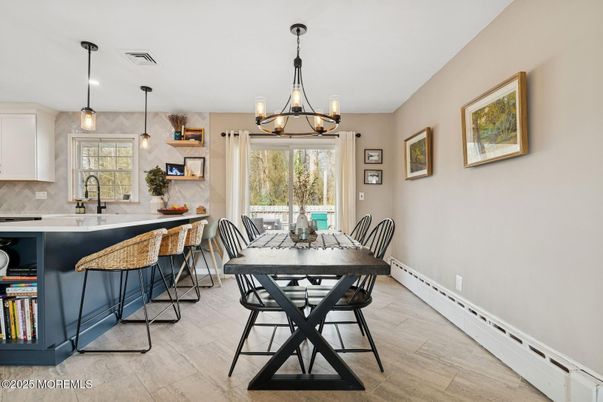 Chandelier, Dining room, Interior, Pendant Lights, Wood Texture Flooring