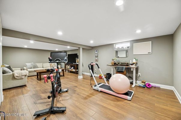 Fitness Equipment, Interior, Recessed Lighting, Wood Texture Flooring