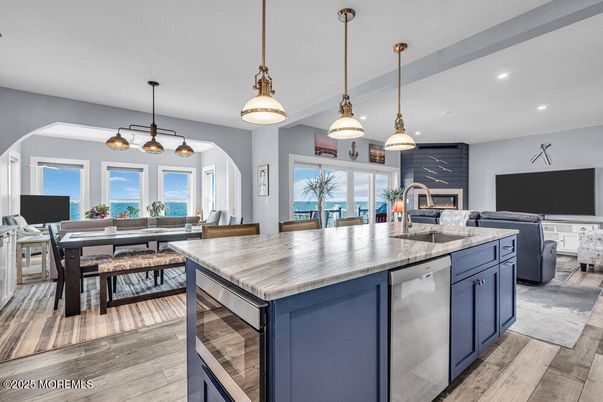 Dining room, Interior, Kitchen, Living room, Pendant Lights, Recessed Lighting, Wood Texture Flooring