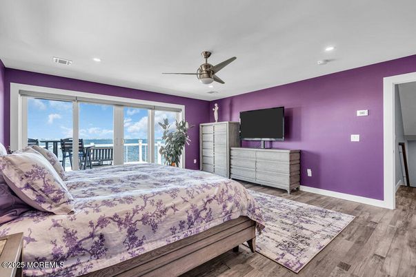 Bedroom, Interior, Recessed Lighting, Water, Wood Texture Flooring