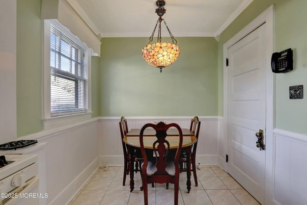 Dining room, Interior, Pendant Lights