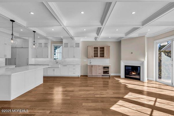 Fireplace, Interior, Kitchen, Pendant Lights, Recessed Lighting, Wood Texture Flooring