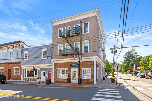 Exterior, Facade, Brick Facade, Rowhouse