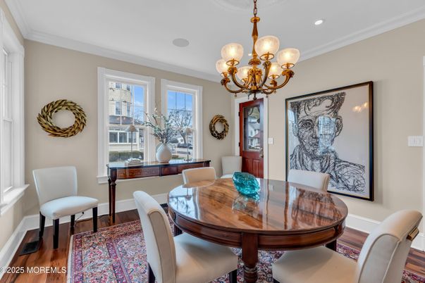 Chandelier, Dining room, Interior, Recessed Lighting, Wood Texture Flooring