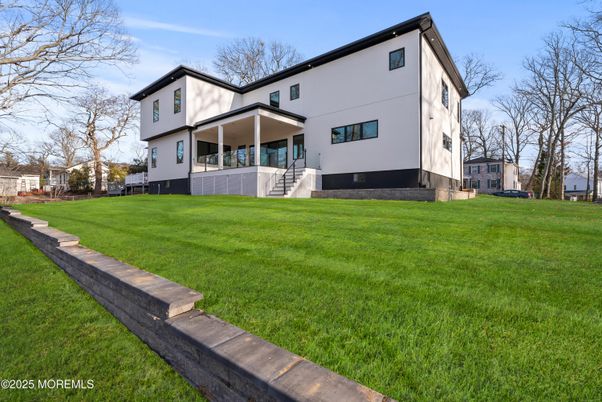 Backyard, Exterior, Facade, Farmhouse