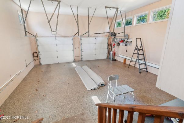 Garage, Interior