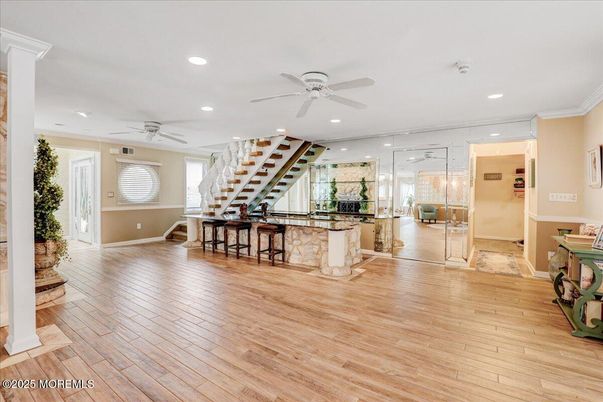 Interior, Recessed Lighting, Wood Texture Flooring