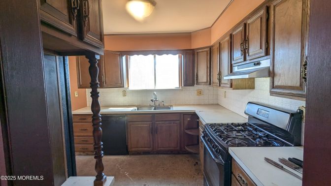 Interior, Kitchen