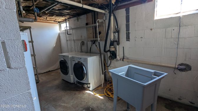 Interior, Washer