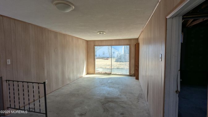 Empty room, Interior, Wooden Walls