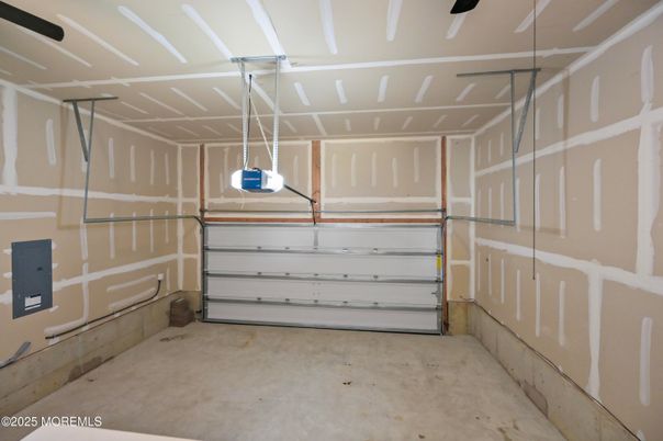 Garage, Interior