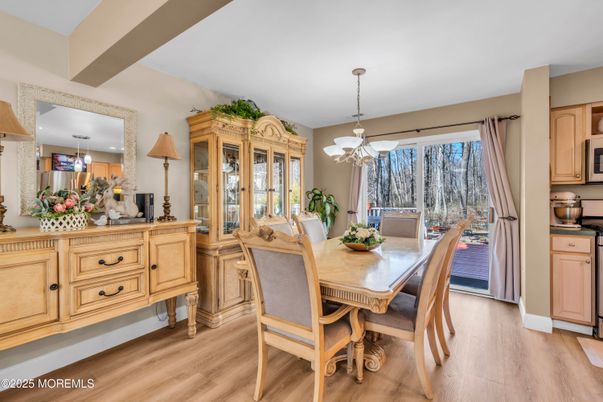 Chandelier, Dining room, Interior, Kitchen, Pendant Lights, Recessed Lighting, Wood Texture Flooring