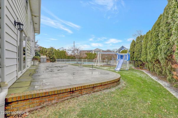 Backyard, Exterior, Playground