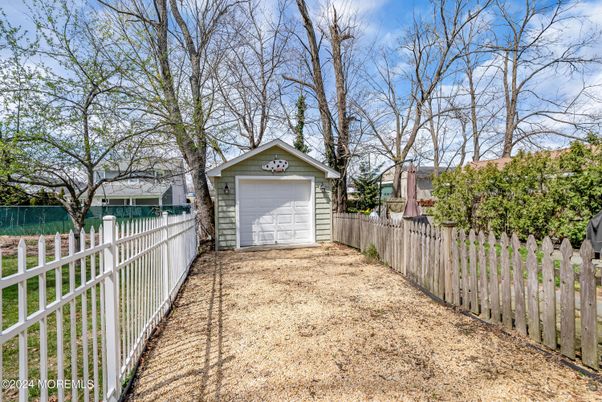 Backyard, Detached Garage, Exterior