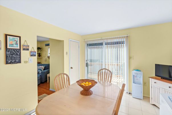 Dining room, Interior