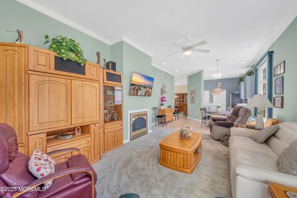 Interior, Living room, Pendant Lights, Recessed Lighting