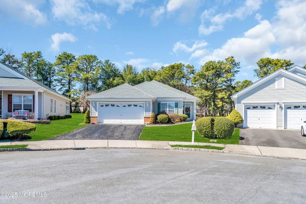 Attached, Detached Garage, Exterior, Facade, Ranch