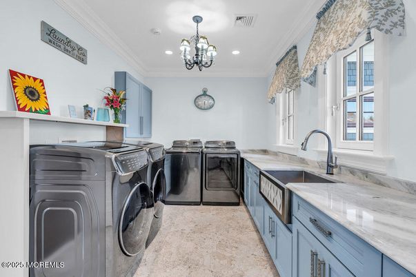 Interior, Recessed Lighting, Washer