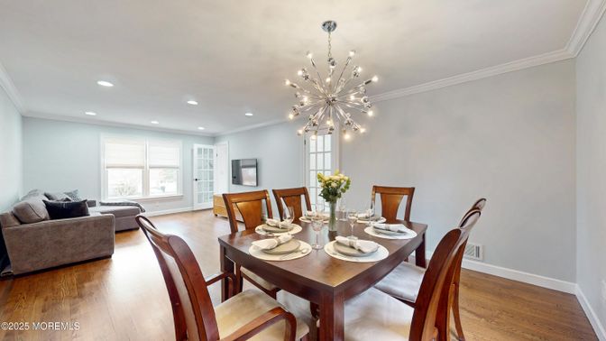 Dining room, Interior, Living room, Pendant Lights, Recessed Lighting, Wood Texture Flooring