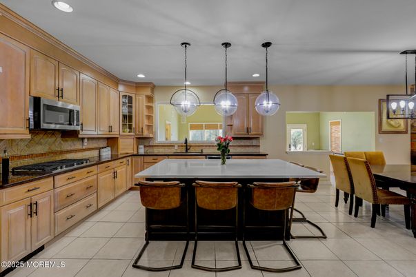Dining room, Interior, Kitchen, Pendant Lights, Recessed Lighting