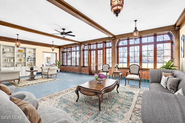 Interior, Living room, Pendant Lights, Wood Texture Flooring