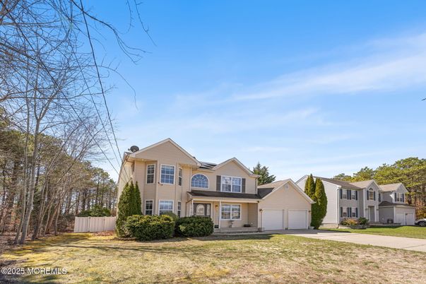 Attached, Backyard, Exterior, Facade, Farmhouse