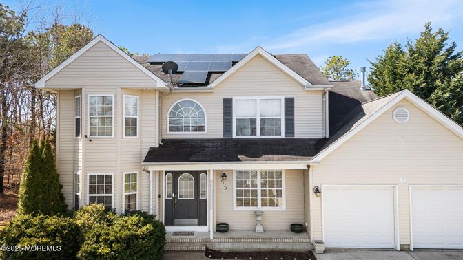 Attached, Exterior, Facade, Solar Panels, Farmhouse